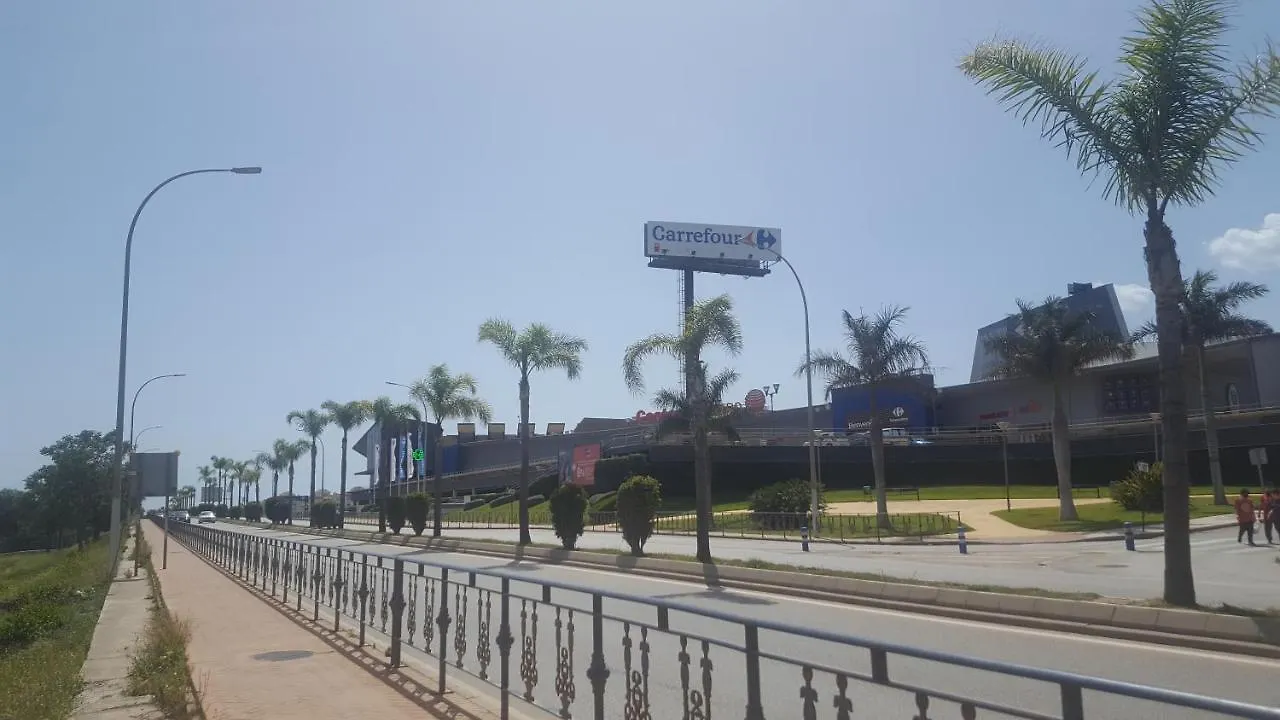 Semi-Detached Adosado Con Encanto -130 M2 - Wifi 600 Mb - Piscina Comunitaria - Patio Privado Torremolinos Apartment